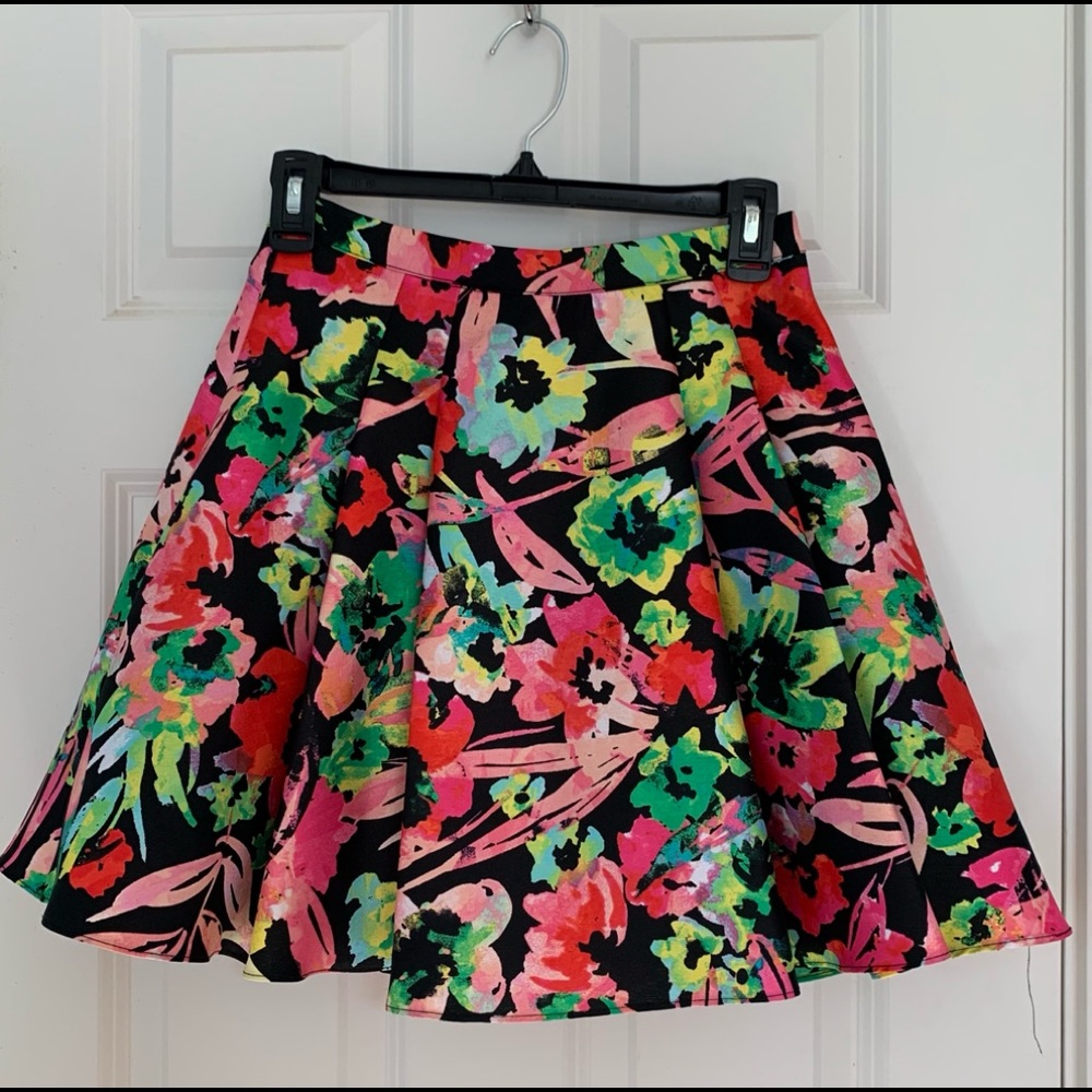 Windsor Multicolored Flower Skirt